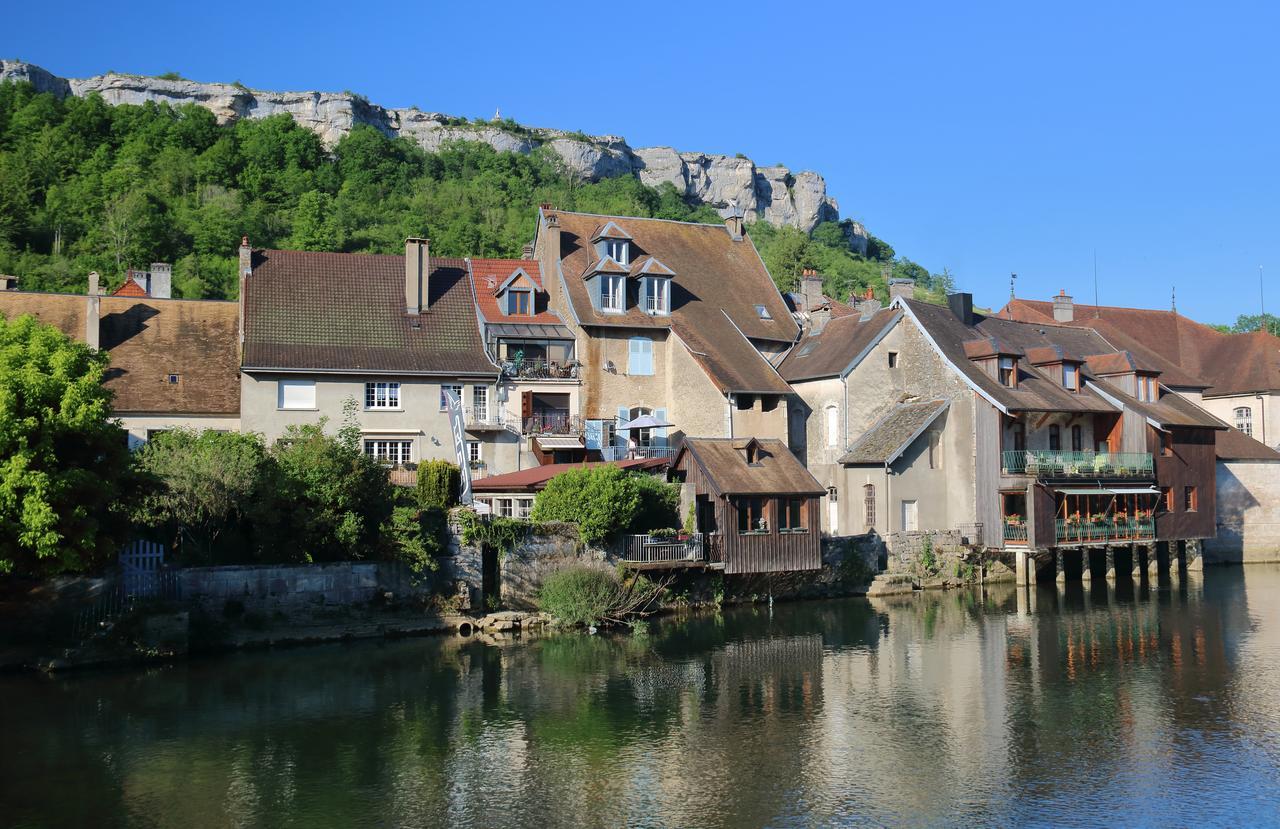 Hotel De La Vallee Ornans Exteriör bild